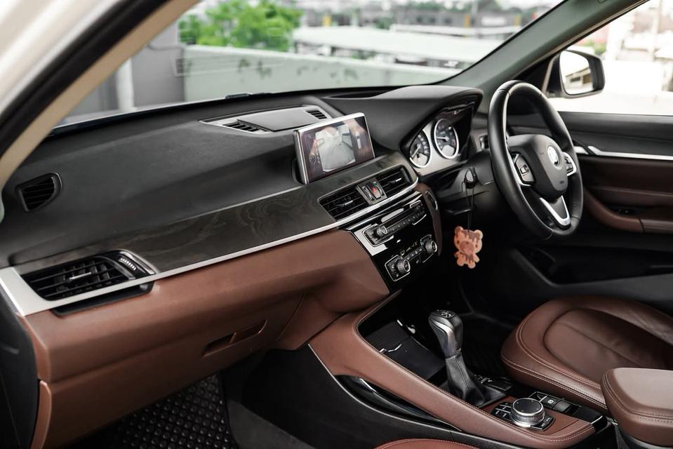 BMW X1 sDrive18i xLine ปี 2016 รูปที่ 10