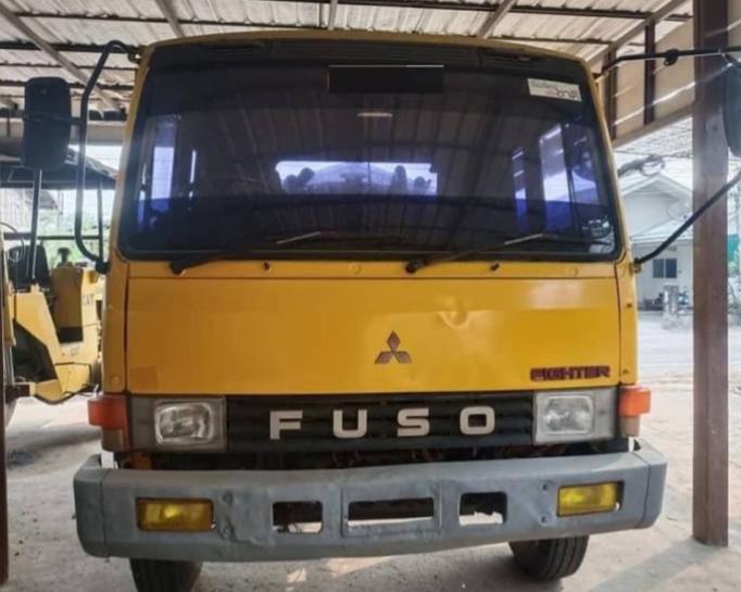 รถน้ำหกล้อ MITSUBISHI FUSO เครื่องดี 2