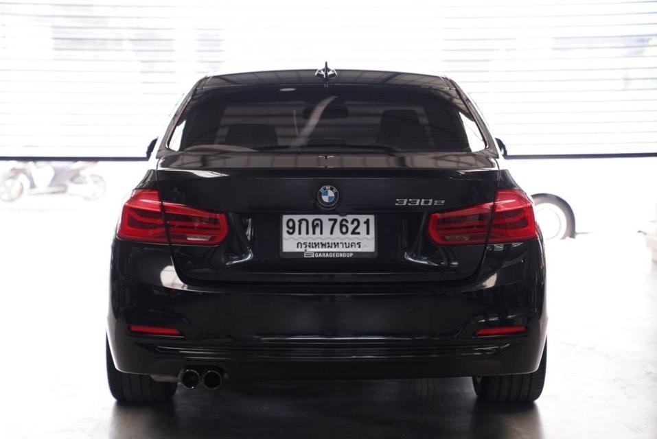 รหัส 67GG7621 BMW 330e 2.0 Sport ปี 2019 10