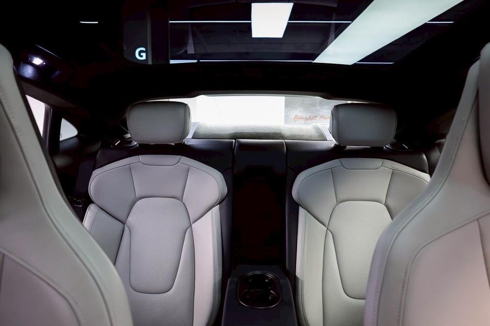 รหัสรถ MMA53 Porsche Taycan GTS ปี 2022 แท้! ไมล์น้อยที่สุด รูปที่ 20