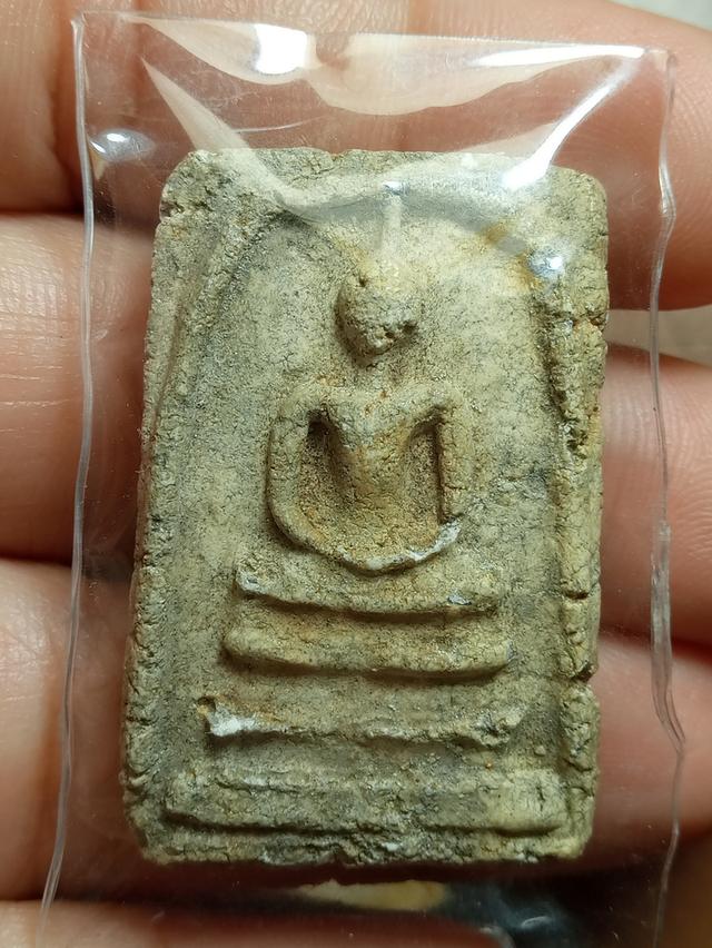 แบ่งปันพระสมเด็จวัดระฆังเก่าเก็บหมดแล้วหมดเลยต่ำกว่าทุนที่เข้ามาทุกองค์ให้ราคานี้หมดแล้วหมดเลย