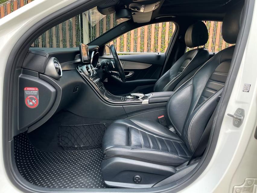 BENZ C350e AMG Dynamic ปี 2017 8