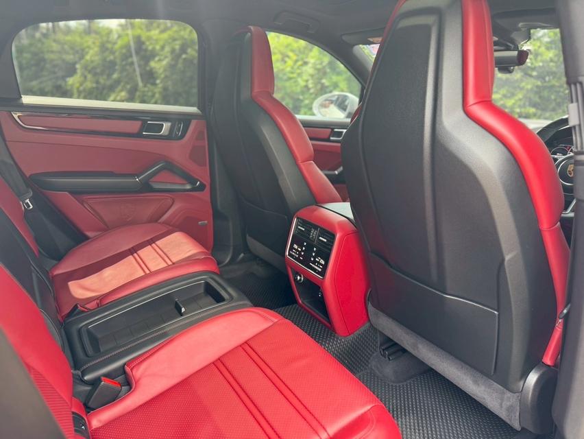 รหัสรถ SG4424 Porsche Cayenne Coupe ปี2020 11