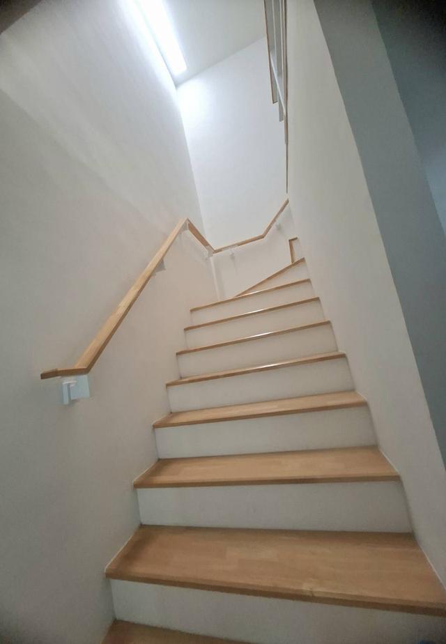 บ้านทาวน์โฮม2ชั้น หลังมุมติดจุดกลับรถ 9