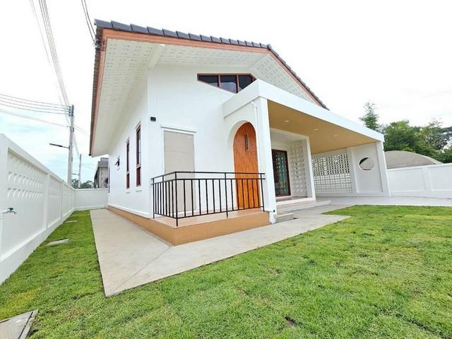 ขายบ้านโครงการ บ้านสวนสุข 4 พลัส. ใหญ่กว่าเดิมพิกัดหนองหงษ์พื้นที่ใช้สอยกว่า145 ตร.ม 3 นอน 2 น้ำ 1 ครัว 2 จอดรถ 3