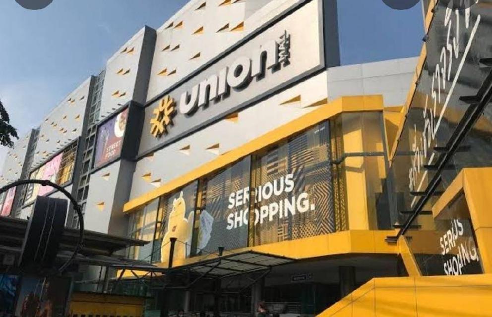 ให้เช่า อาคารพาณิชย์ ปากทางลาดพร้าว อาคาร 2 คูหา 3 ชั้น ตรงข้าม Union Mall ติด MRT พหลโยธิน 2