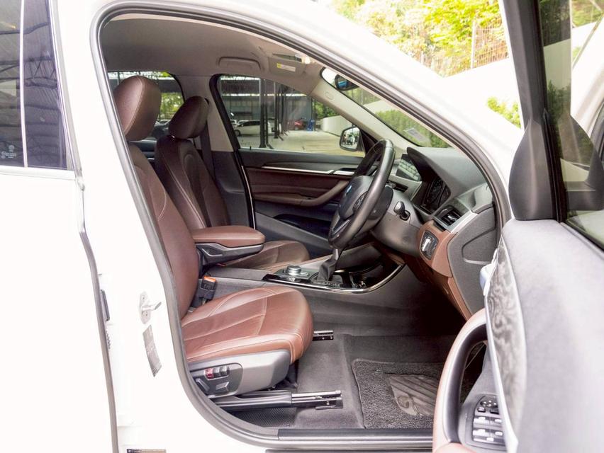 BMW X1 sDrive 18d xLine ปี 2019 14