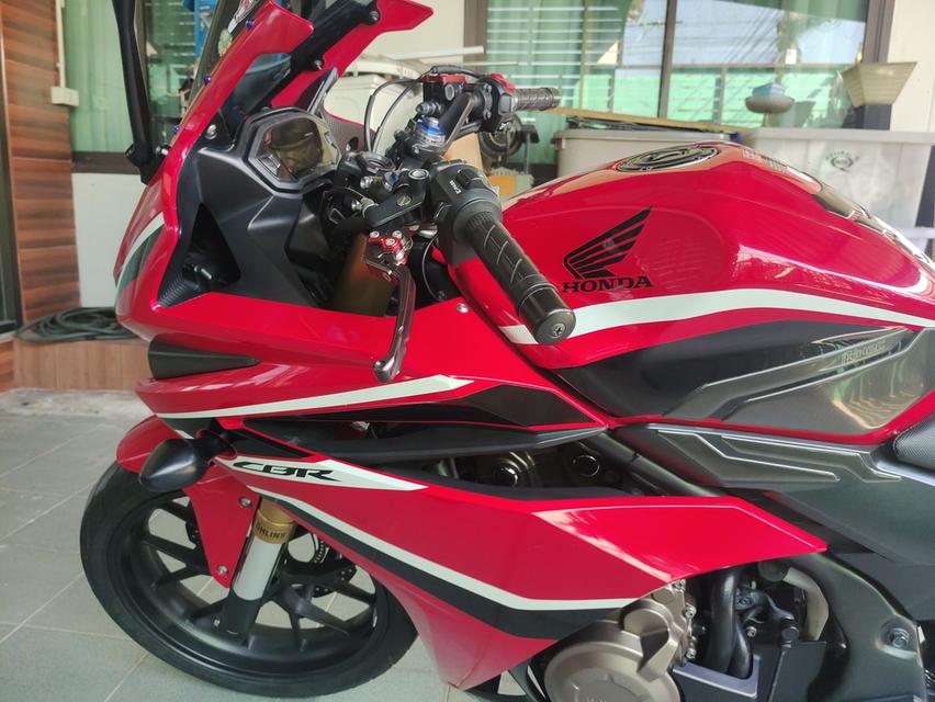 ขายhonda CBR 500r ปี 2017 เลขไมค์ 32000  พ.ร.บ หมดปี70 ภาษีหมดปี 69  กุญแจมี 2 ดอก รูปที่ 3