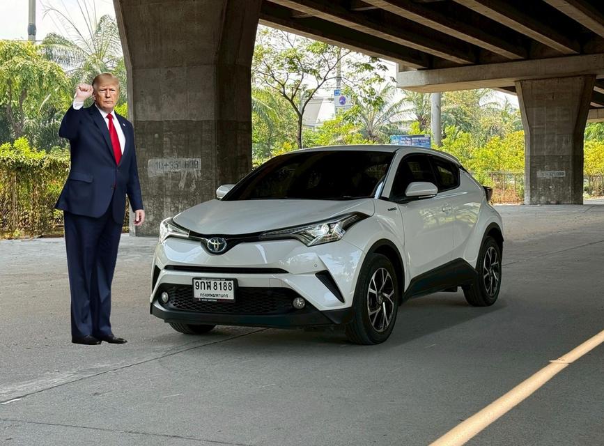 Toyota C-HR 1.8 HV Mid รถปี 2020