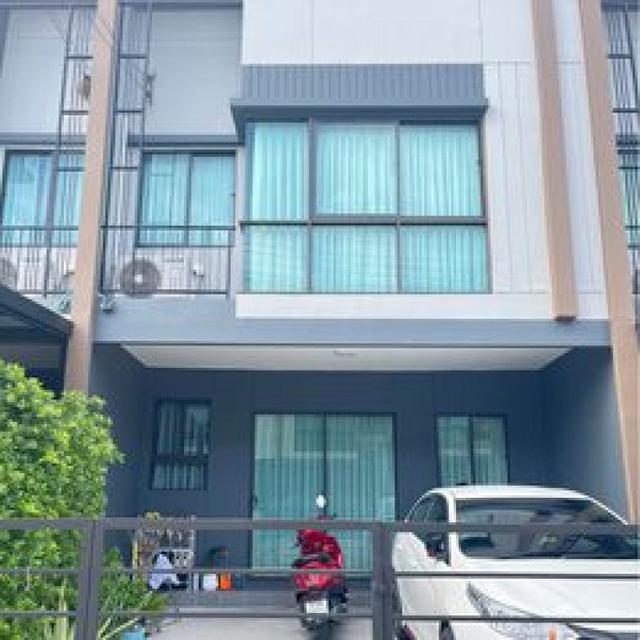 รูป ให้เช่า ทาวน์โฮม 2 ห้องนอน เฟอร์นิเจอร์ครบ 2 ที่จอดรถ พลีโน่ พหลโยธิน 54-1 105 ตรม. 17 ตร.วา ทำเลดี ใกล้ BTS 1