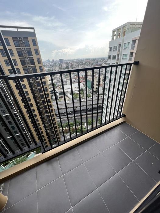 ขายถูก 4,450,000 บาท ** รหัส 200872 ** 2 นอน 2 น้ำ ** พลัมคอนโด ปิ่นเกล้า สเตชัน ** ติดรถไฟฟ้า บางยี่ขัน ** 088-398-3835 MR.BOAT 16