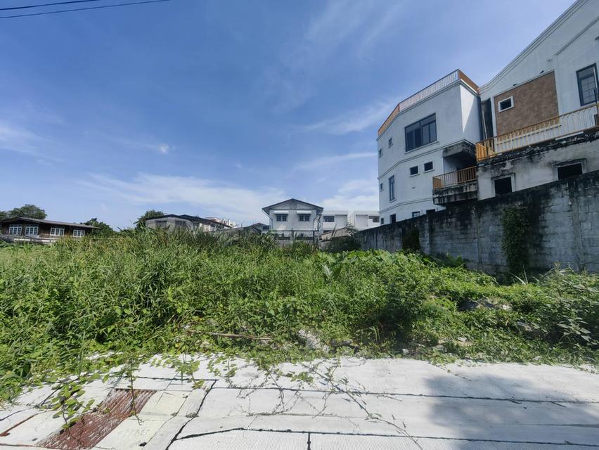 ขายที่ดิน 714 ตรว. ในซอยเฉลิมพระเกียรติ ร9 ซอย23 ใกล้สวนหลวงร.9 บรรยากาศดี เหมาะสร้างที่พักอาศัย 2