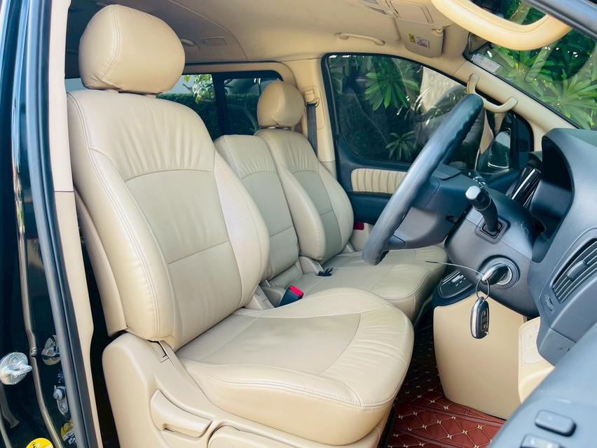 HYUNDAI H-1 2.5 ELITE ปี 2017 9