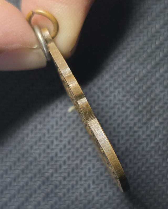 หลวงพ่อปาน รุ่นวชิรบารมี รูปที่ 4