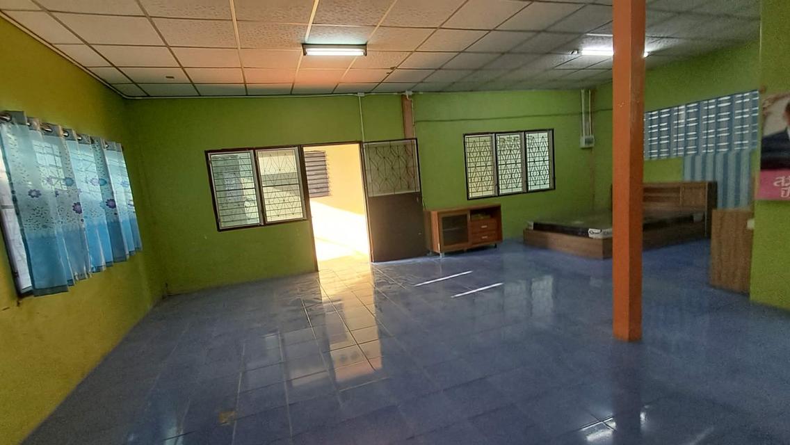 ขายบ้าน 2 หลังพร้อมเฟอร์นิเจอร์ ราคาเพียง 1.5 ลบ. หรือให้เช่าเดือนละ 5,000 บาท 11