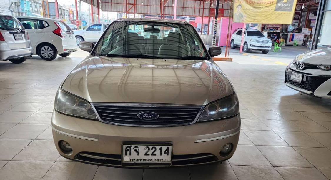 Ford Laser Tierra 1.8 Ghia ปี 2004 2