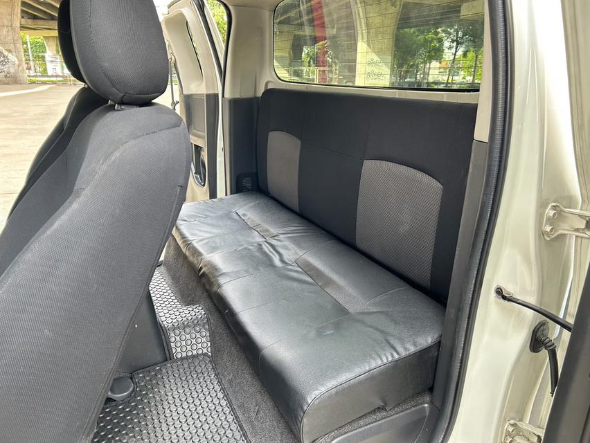 ขายรถ Mitsubishi Triton 2.4 GLX Mega Cab ปี 2015 สีขาว เกียร์ธรรมดา 13