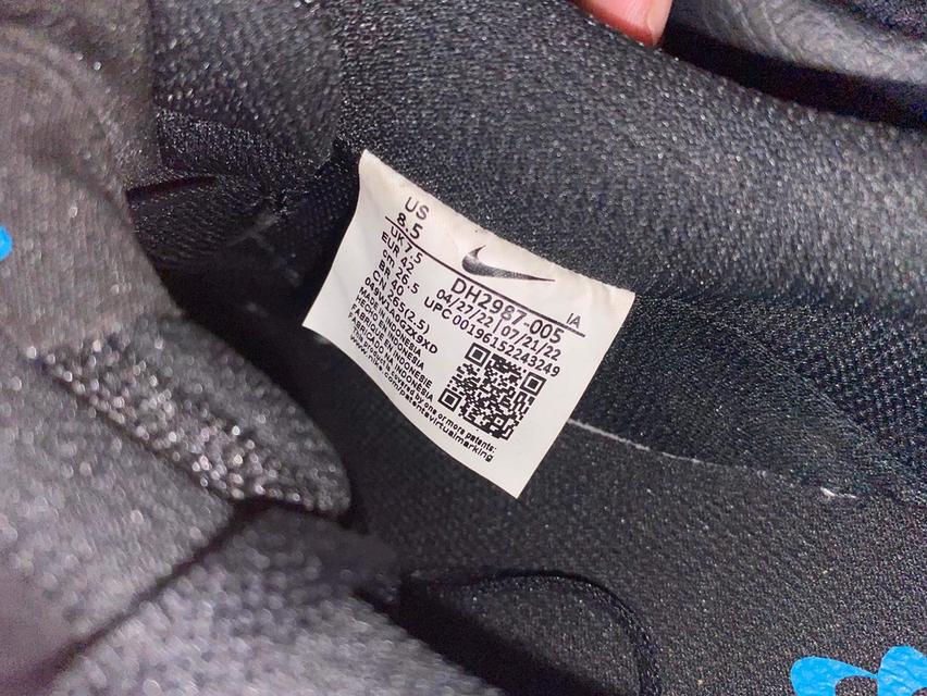 รองเท้า Nike COURT VONLONN 4