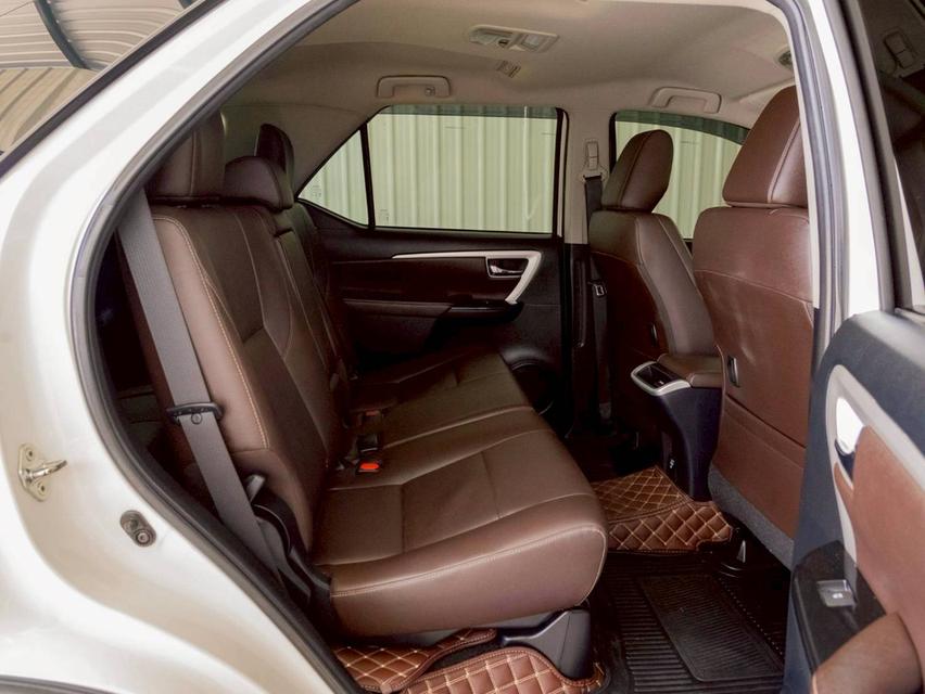 Toyota fortuner 2.4V 2WD ปี 2019 รถบ้านเจ้าของเดียว 15