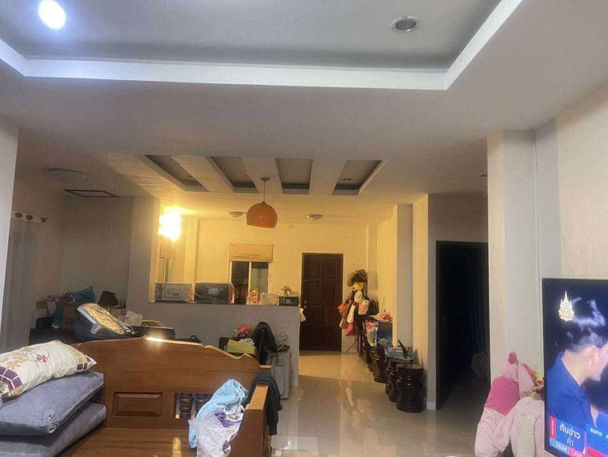#ขายบ้านในเมืองลำปาง บ้านเดี่ยว 2 ชั้น หลังใหญ่ สร้างเกือบเต็มพื้นที่ดิน 81 ตรง.วา ใกล้ตลาดใกล้สิ่งอำนวยความสะดวกมากมาย ใกล้สนามบิน เดินทางสะดวก สวยดี 7