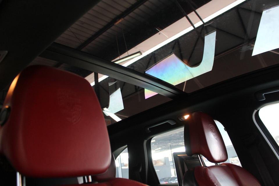 รหัสรถ AVA4139 📌 Porsche Cayenne E Plug in 2017 Facelift Look 2025 สวยๆ พรัอมๆ ล้อ 21 ยางใหม่ปี 25 รูปที่ 20