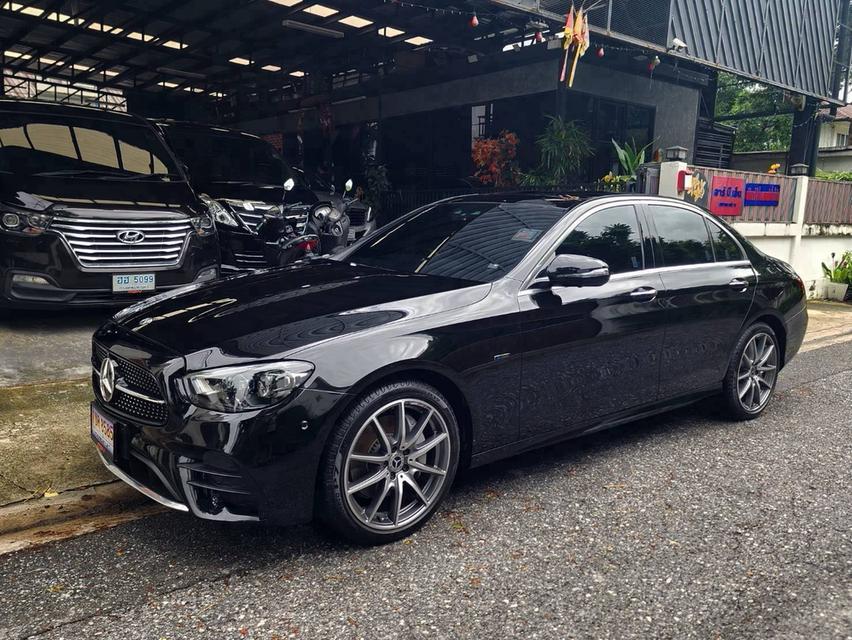 Mercedes Benz E300e ปี 2021 วิ่ง 84,xxxKM.