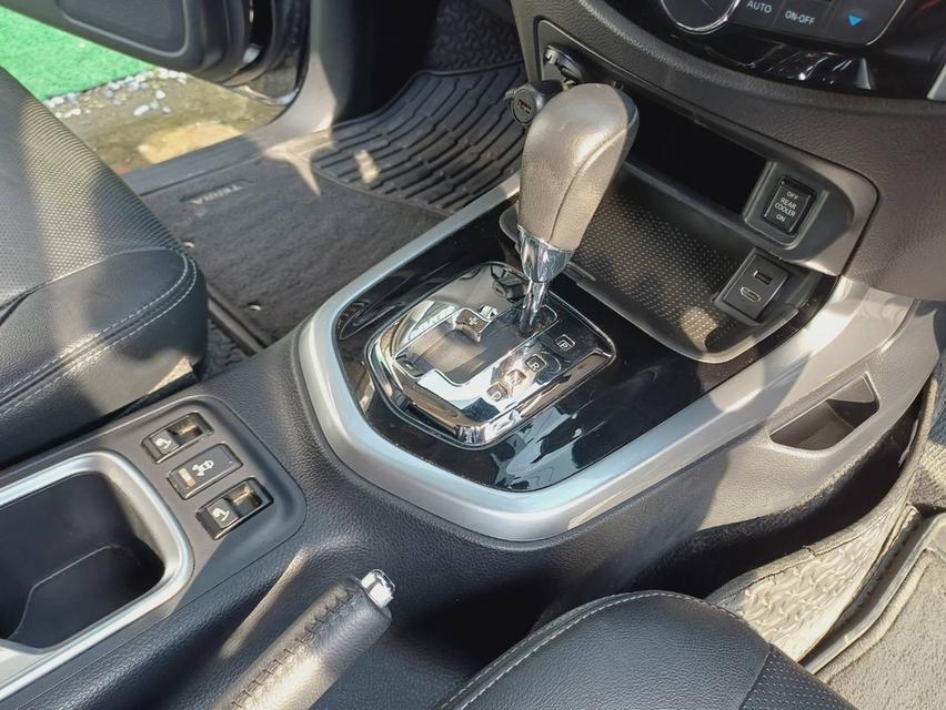 ปี2018 NISSAN TERRA 2.3 VL 2WD DIESEL AT TOP 12
