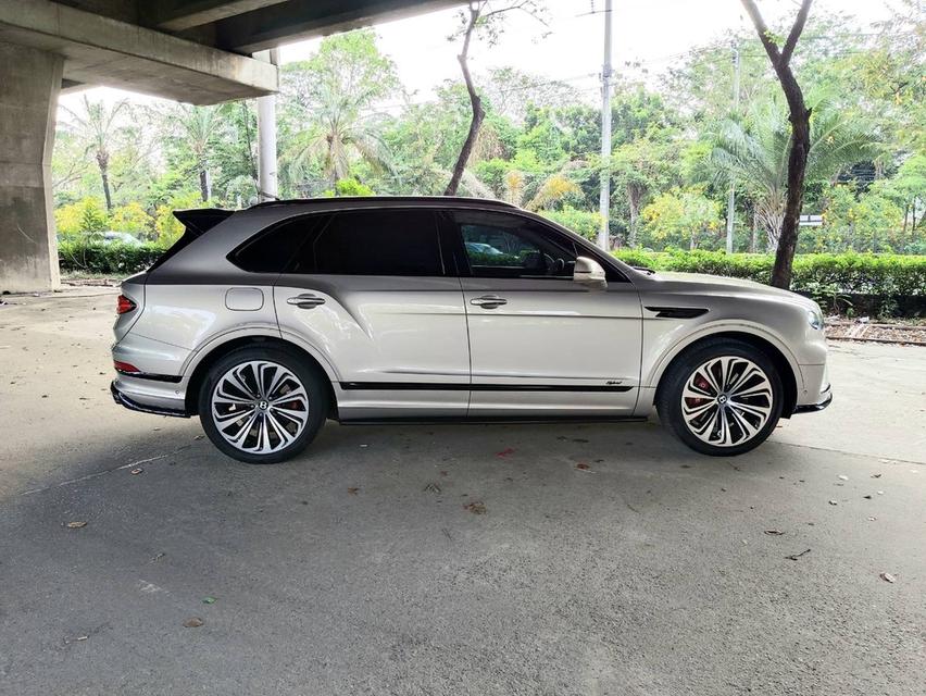 รหัสรถ PEAT53 🚐🚙 Bentley Bentayga Hybrid (demo)