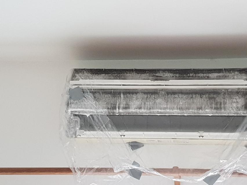 ล้างแอร์ลาดกระบัง ซ่อมแอร์ร่มเกล้า ย้ายแอร์เคหะร่มเกล้า ติดตั้งแอร์ฉลองกรุง รูปที่ 2