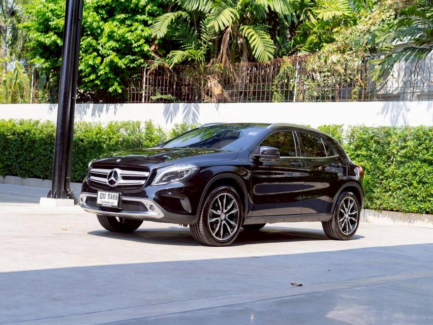 Mercedes Benz GLA200 1.6 Urban ปี 2015