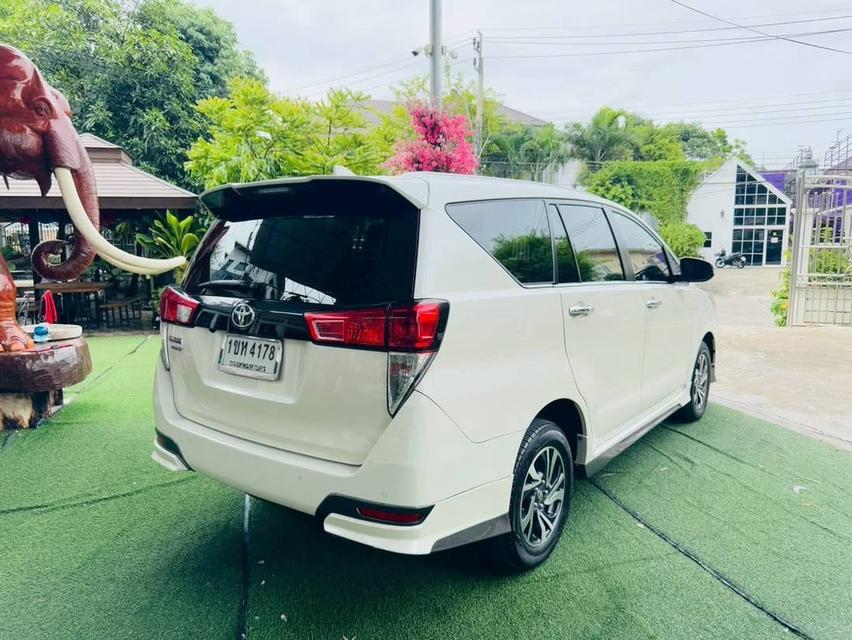 TOYOTA INNOVA CRYSTA เครื่อง2.8cc. AUTO ปี2021 12