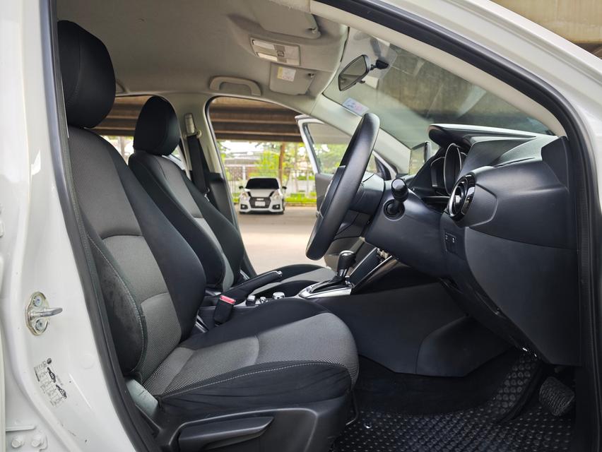 Mazda 2 1.5XD 4ประตู 17