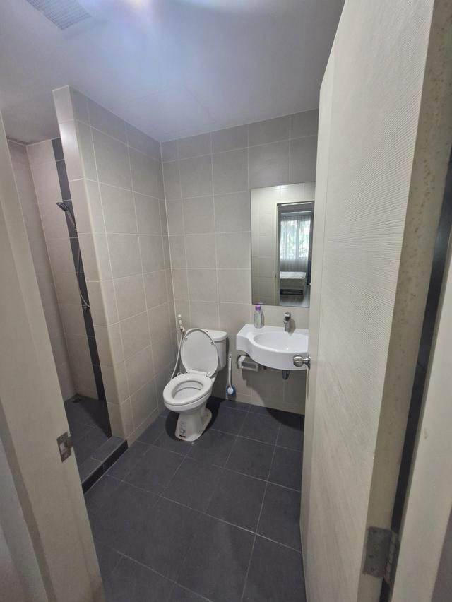 🏠 ให้เช่า สัมมากร S9 | รัตนาธิเบศร์ บางบัวทอง นนทบุรี 📐 33.76 ตร.ม. | 1 นอน 1 น้ำ | โซนครัวแยก | ชั้น 3 💰 7,000 บาท/เดือน 5