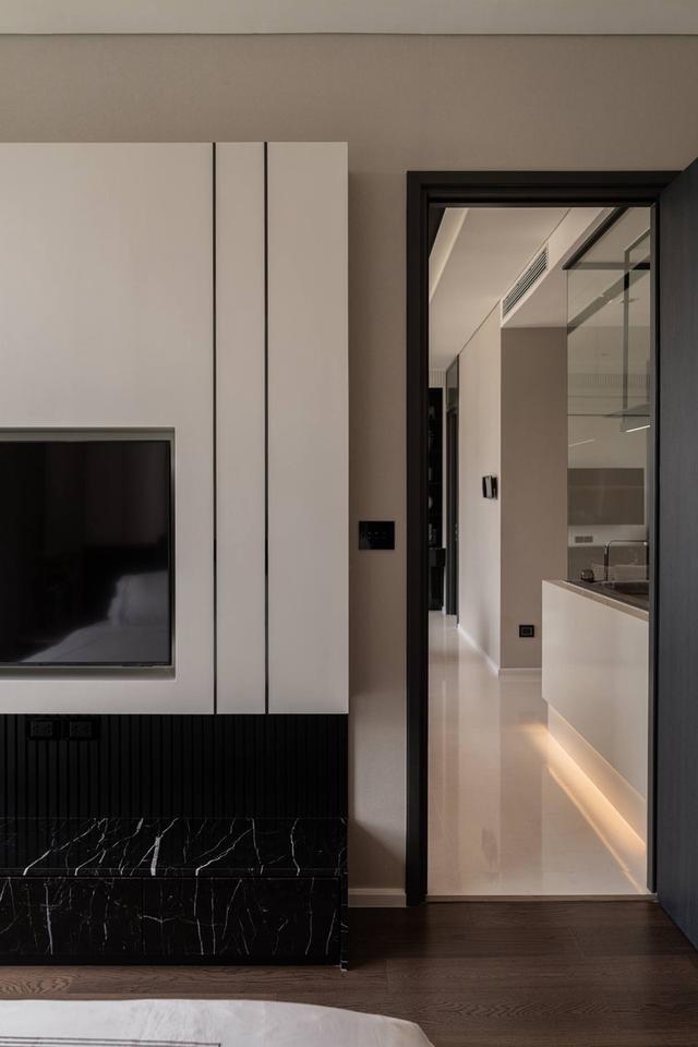 Beautiful unit in Thonglor for Sale or Rent 10