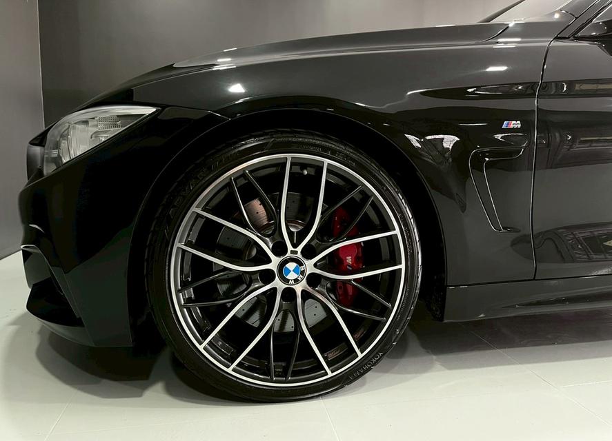 BMW Series 4 420i Coupe RHD M Sport ปี 13 รุ่นยอดนิยม มาพร้อมกับเครื่องยนต์ 15