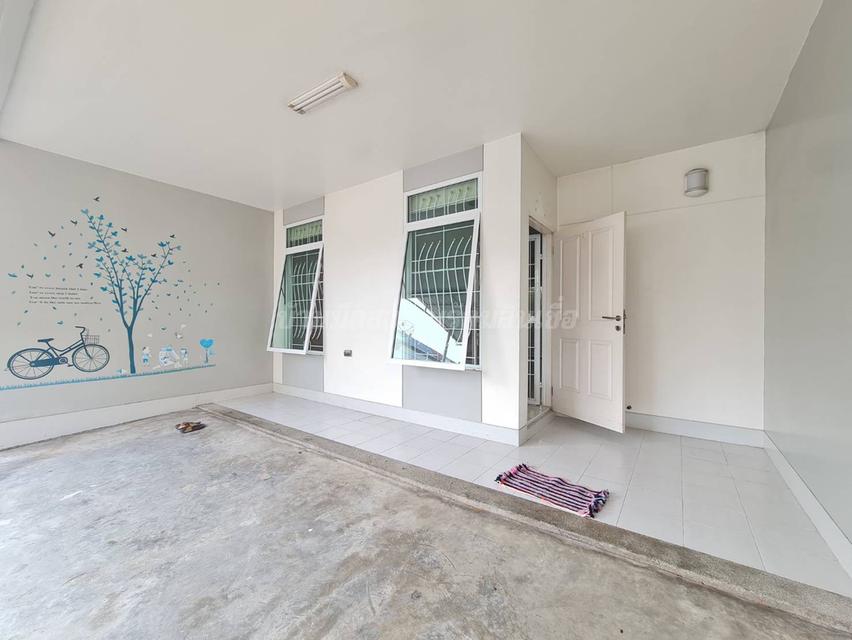 หมู่บ้านฮาบิเทีย เลียบคลองสอง 13