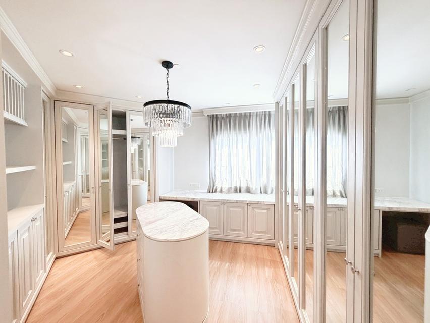 คอนโด สาธรการ์เด้น ชั้น 18 10