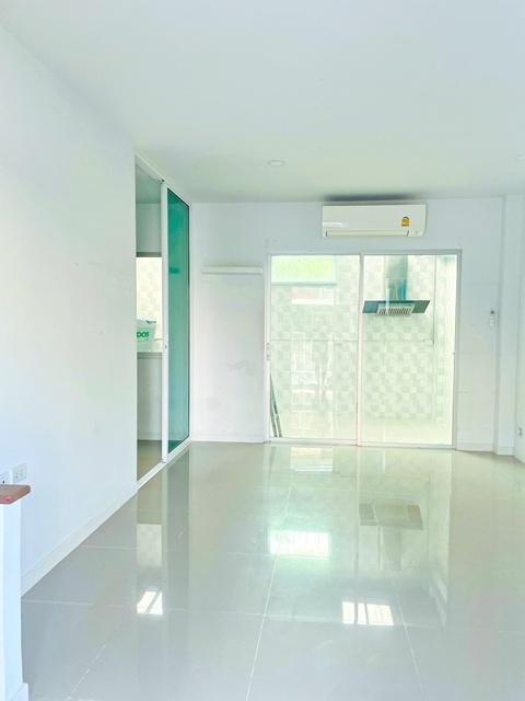 สนามบินดอนเมือง 1.8 กม เช่าทาวน์โฮม 2 ชั้น 3 นอน.BTS คูคต 1.3 กม. ทำเลติดถนนสายไหม รร.ประชานุกูล 700 ม. 3