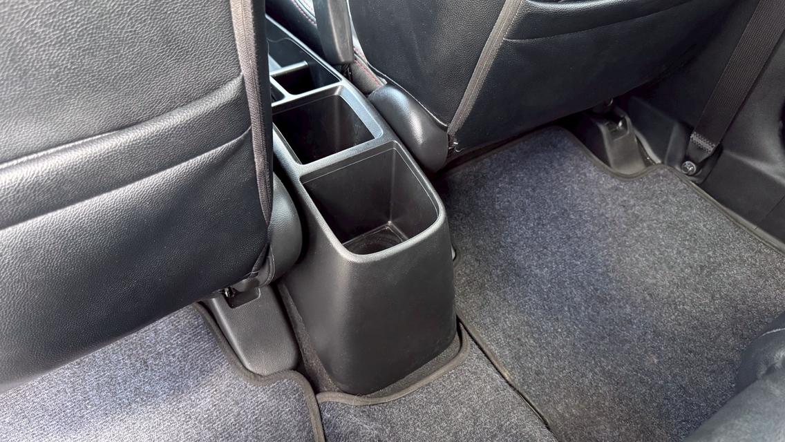 รหัสรถ TPV8191 🎊  Honda JAZZ 1.5 S 🎊 2018 13