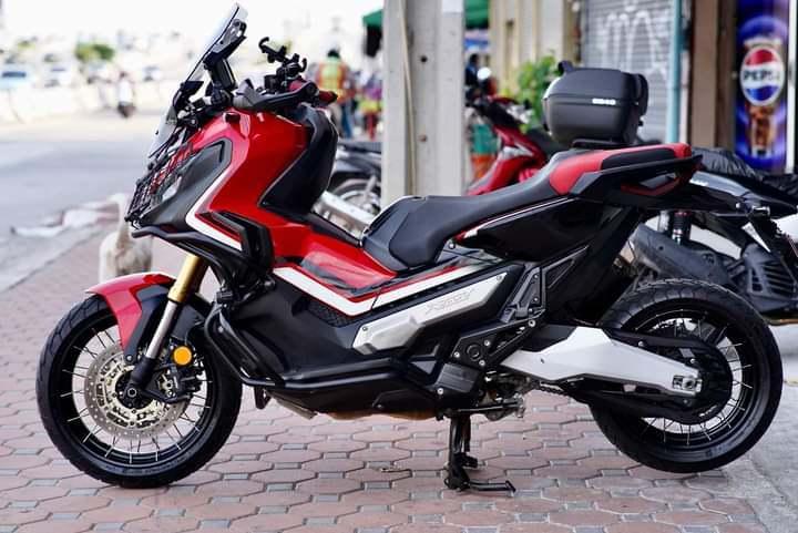 Honda X-ADV สีแดง 2