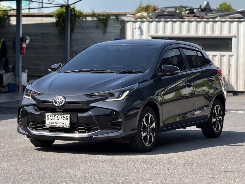 TOYOTA NEW YARIS Hatchback 4dr Smart CVT 4sp FWD 1.2i Y2024 สีเทาดำ ออโต้