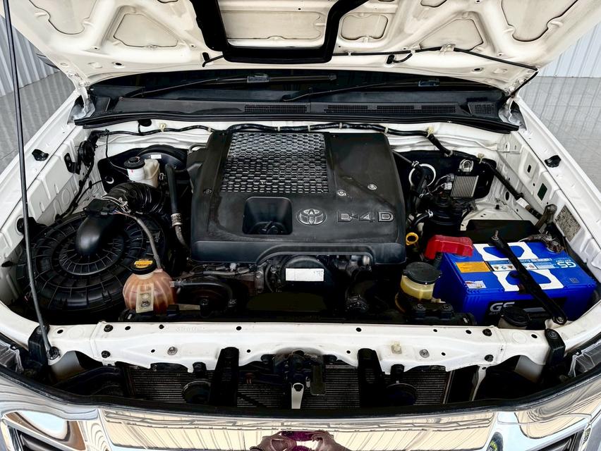 Toyota Vigo 2.5E Champ ดีเซล เกียร์ธรรมดา ปี2013