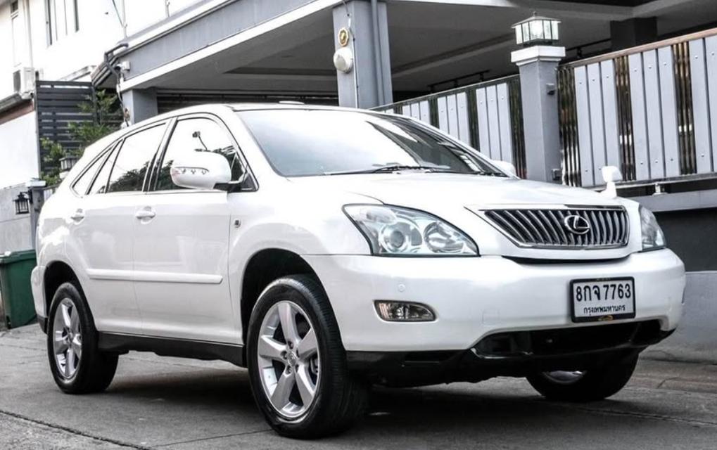 LEXUS RX สีขาว 2