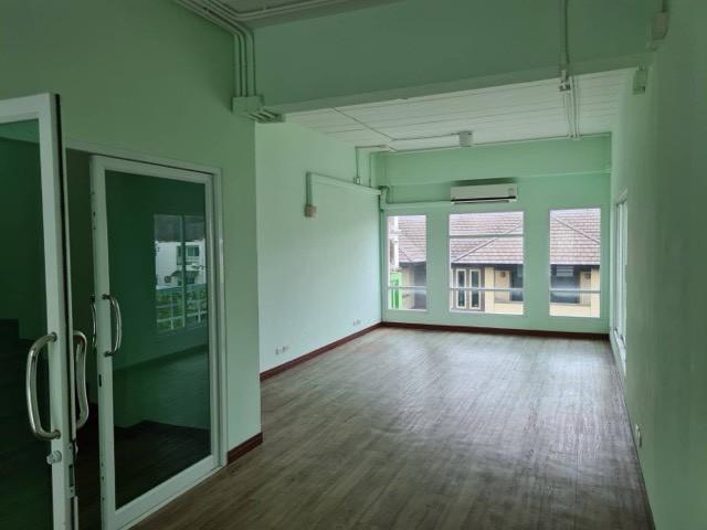 ให้เช่าอาคารสำนักงาน 4 ชั้น พื้นที่ใช้สอย 500 ตร.ม. ซอยอ่อนนุช 66 ใกล้ ศรีนครินทร์ 45 และพัฒนาการตัดใหม่ พร้อมใช้งานทันที จอดรถได้ 6 คัน 8