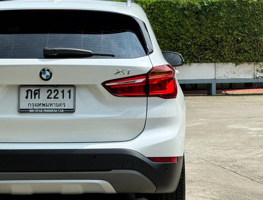 2017 BMW X1 F48 18D ( ดีเซล ) รถมือเดียวป้ายแดง รถออกศูนย์ BMW THAILAND รถวิ่งน้อย ประวัติศูนย์ครบ ไม่เคยมีอุบัติเหตุครับ 9