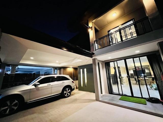 ให้เช่า ขายบ้านเดี่ยว 2 ชั้นสไตล์รีสอร์ต หมู่บ้านมณียา เลียบทางด่วนรามอินทรา ถนนประดิษฐ์มนูธรรม 3