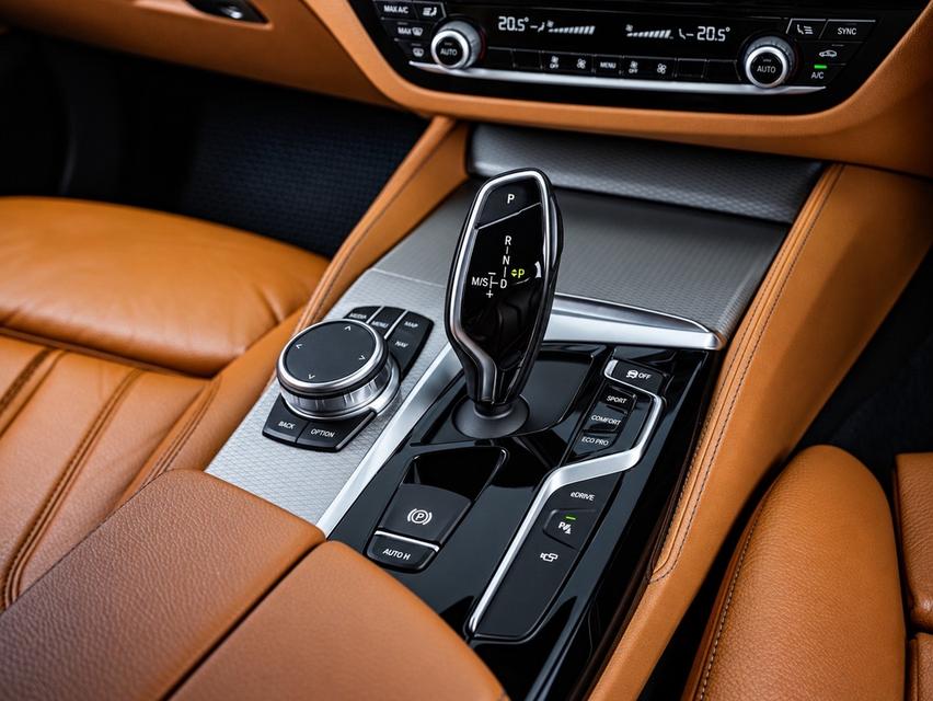 (แจ้งรหัสรถ CBL8588) BMW 530e 2.0 M Sport G30 AT 2018 รูปที่ 19