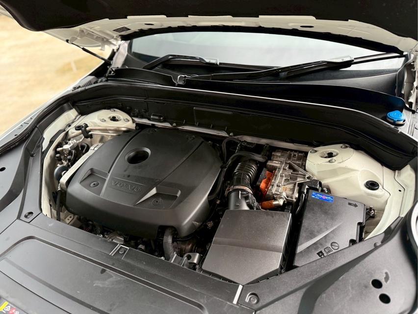 รหัสรถ WRT7459 2019 VOLVO XC90, 2.0 T8 Plug-in HybridR-DESIGN โฉม ปี14-ปัจจุบัน สีขาว 17
