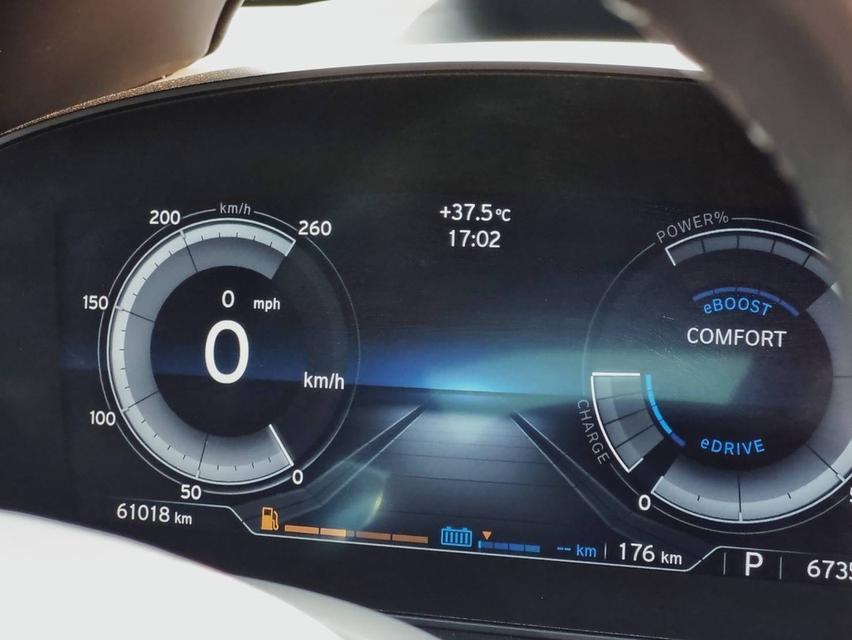 BMW i8 Pure Impulse ปี 2015 ไมล์ 61,xxx km  12