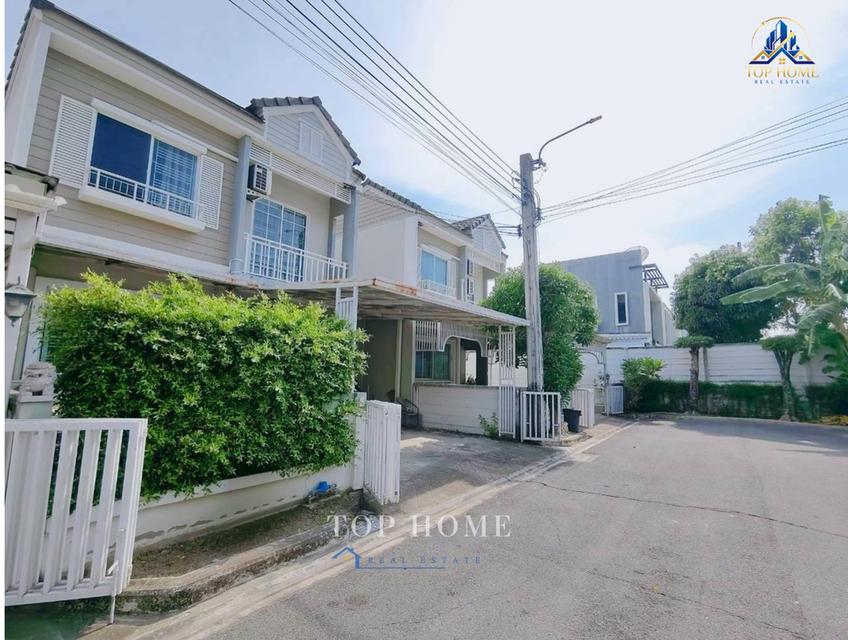 [ขายด่วน!] ทาวน์เฮ้าส์สไตล์บ้านแฝด The Village 2 บางนา กม.8 3